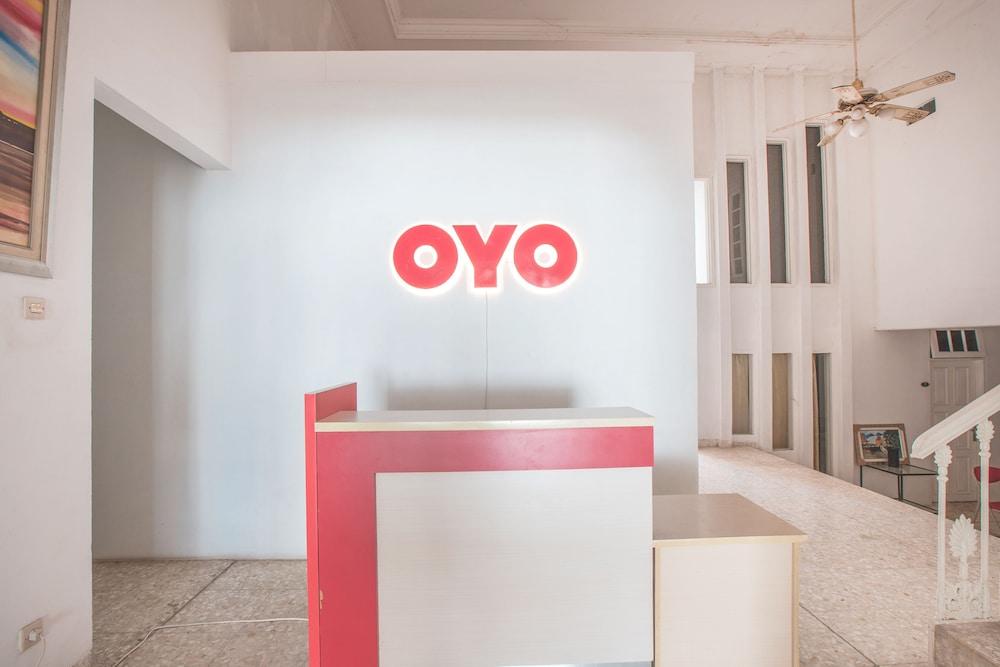 Hotel Oyo 332 G17 Jakarta