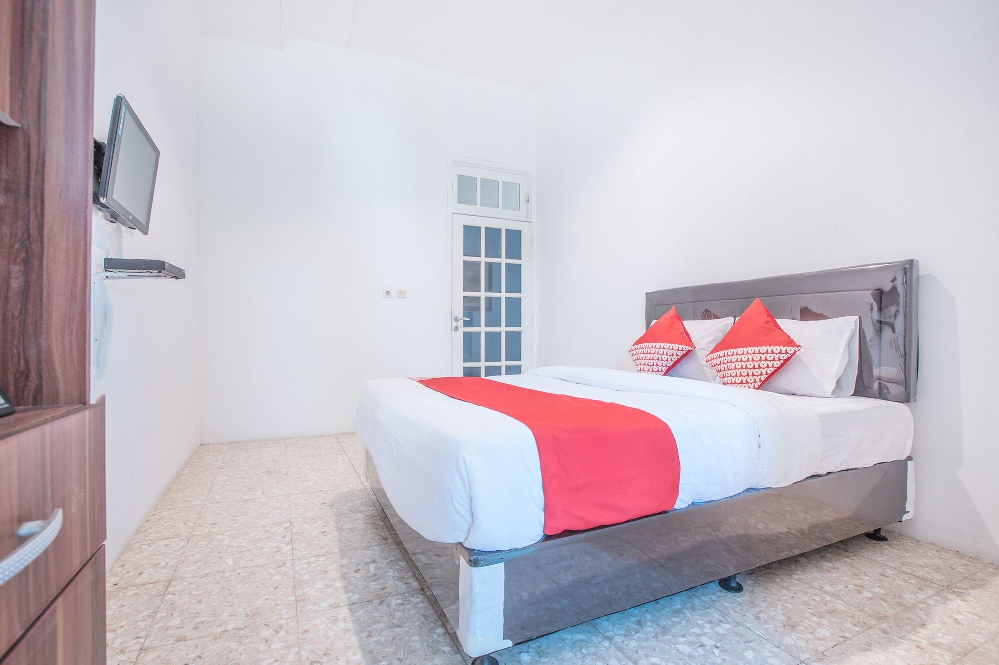 Hotel Oyo 332 G17 Jakarta